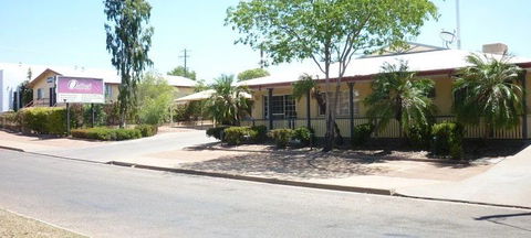 Outback Motel - Tourism Caloundra 1