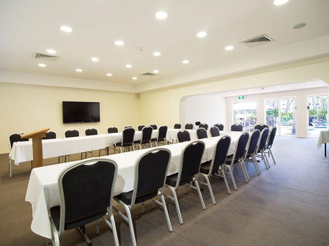 Oaks Oasis, Caloundra - Tourism Caloundra 4