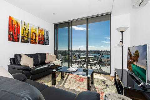 Astra Apartments Newcastle - Tourism Caloundra 7