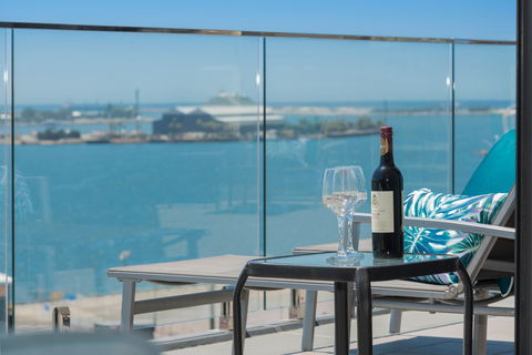 Astra Apartments Newcastle - Tourism Caloundra 17