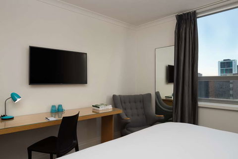 Pensione Hotel Perth - Tourism Caloundra 7
