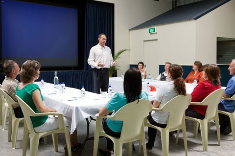 Ocean Beach Resort and Holiday Park - Tourism Caloundra 4