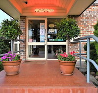 Grand Country Lodge - Tourism Caloundra