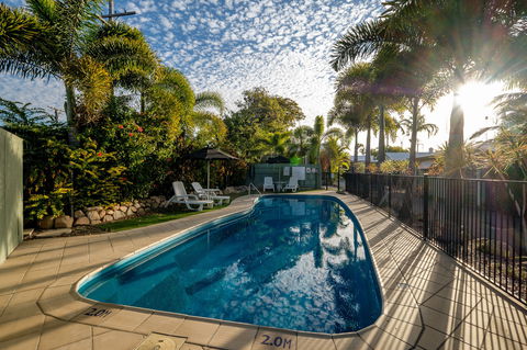 Barney Beach Accommodation Centre - Tourism Caloundra 7