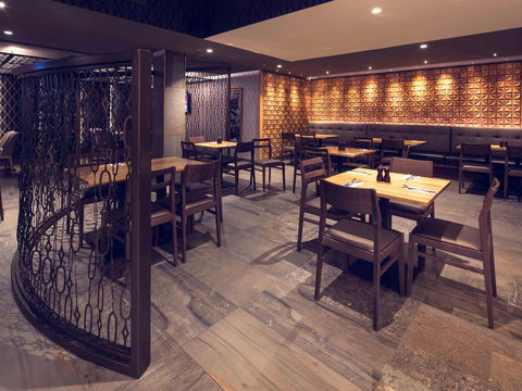 Mantra Gladstone - Tourism Caloundra 11