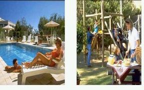 Summit Central Apartment Hotel - Tourism Caloundra 0