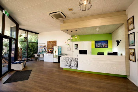 Contour Hotel - Tourism Caloundra 1