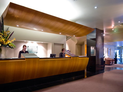 Hotel Grand Chancellor - Tourism Caloundra 2