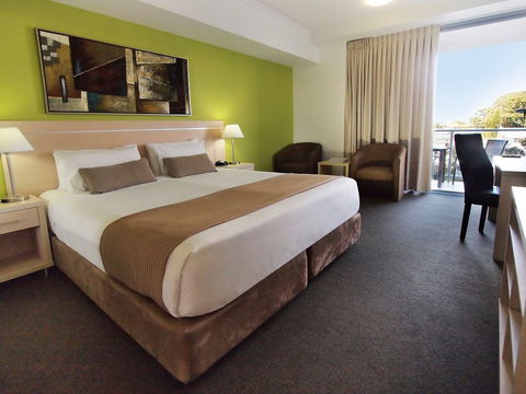 Oaks Gateway On Palmer - Tourism Caloundra 2