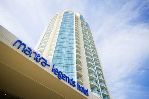 Mantra Legends Hotel - Tourism Caloundra 0