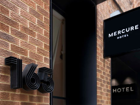 Mercure Sydney Martin Place - Tourism Caloundra 1
