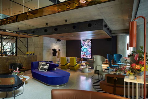 QT Melbourne - Tourism Caloundra 1