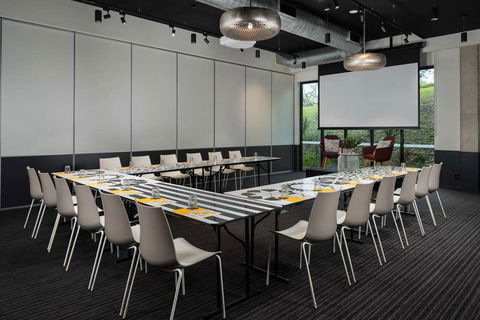 Atura Hotel Blacktown - Tourism Caloundra 10