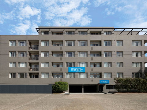 Mantra Castle Hill - Tourism Caloundra 0