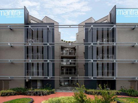 Mantra Castle Hill - Tourism Caloundra 1