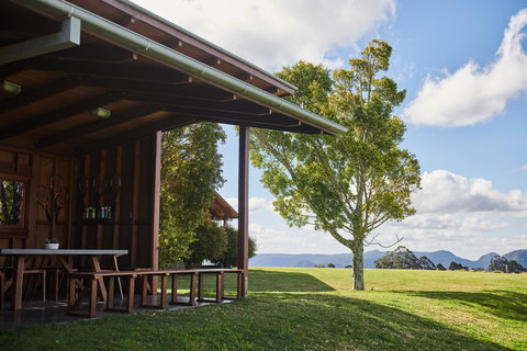 Spicers Peak Lodge - Tourism Caloundra 0