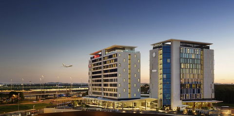 Pullman Brisbane Airport Hotel - Tourism Caloundra 1