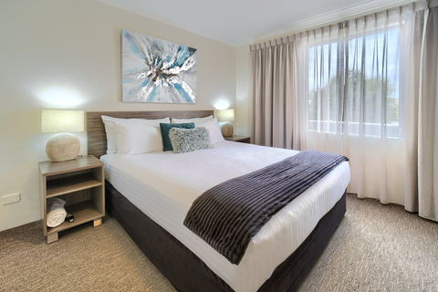 Albany Motel & Apartments - Tourism Caloundra 8