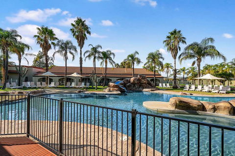 Quality Siesta Resort - Tourism Caloundra 7
