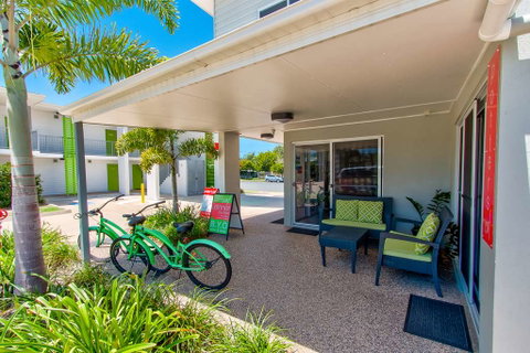 Mackay Oceanside Central Hotel - Tourism Caloundra 1