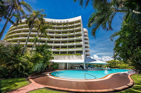 Hilton Cairns - Tourism Caloundra 6