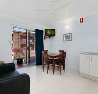 Cairns City Palms - Tourism Caloundra