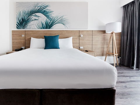 Novotel Cairns Oasis Resort - Tourism Caloundra 4
