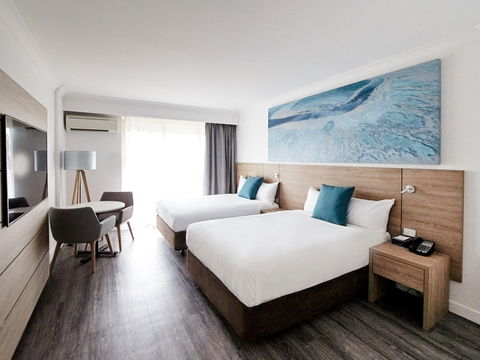 Novotel Cairns Oasis Resort - Tourism Caloundra 5