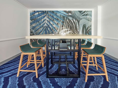 Novotel Cairns Oasis Resort - Tourism Caloundra 10