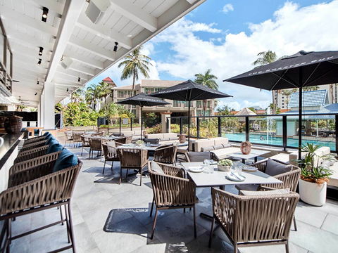 Novotel Cairns Oasis Resort - Tourism Caloundra 13