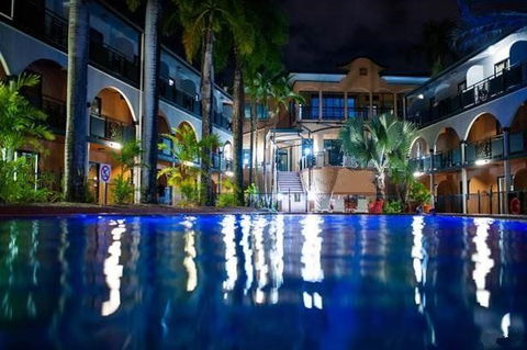 Palm Royale Cairns - Tourism Caloundra 6