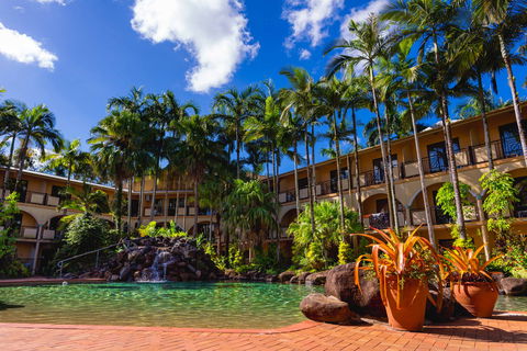Palm Royale Cairns - Tourism Caloundra 9