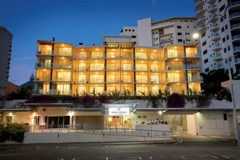 Park Regis City Quays - Tourism Caloundra 0