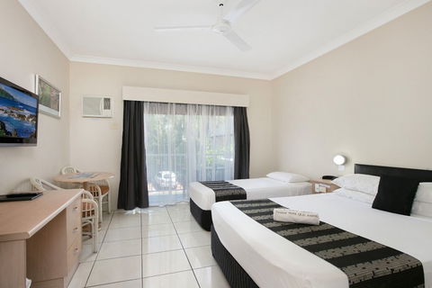 Cairns City Sheridan - Tourism Caloundra 4