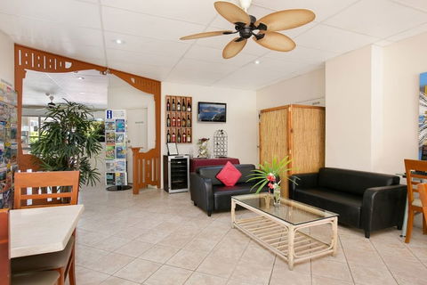 Cairns City Sheridan - Tourism Caloundra 9