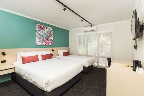 NIghtcap At Balaclava Hotel - Tourism Caloundra 12