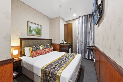 Sydney Hotel CBD - Tourism Caloundra 1