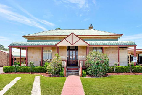 Comfort Inn Warwick - Tourism Caloundra 2
