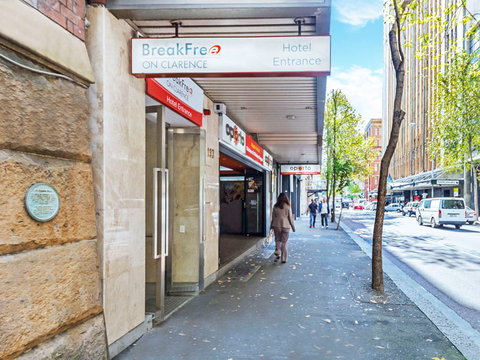 BreakFree on Clarence - Tourism Caloundra 0