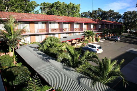 Flinders Motel - Tourism Caloundra 1