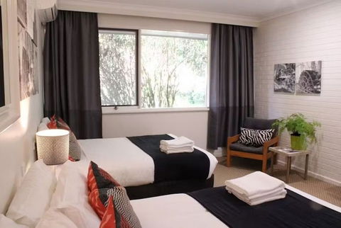 Prom Country Lodge - Tourism Caloundra 1