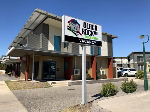Black Rock Inn - Tourism Caloundra 0