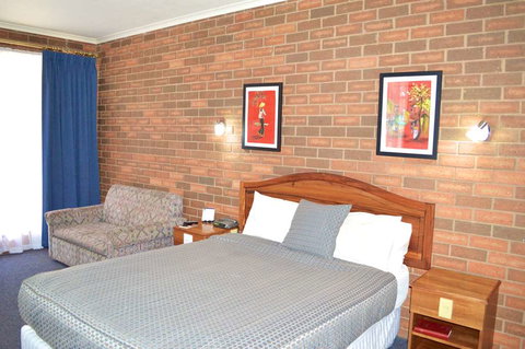 Best Western Cathedral Motor Inn - Tourism Caloundra 11