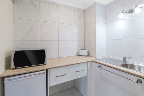 Best Western Cathedral Motor Inn - Tourism Caloundra 17