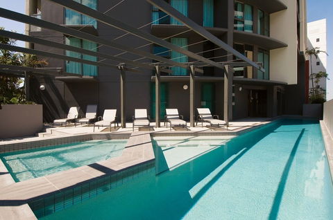 Oaks Felix - Tourism Caloundra 2