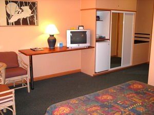 The Abbott Boutique Hotel - Tourism Caloundra 1