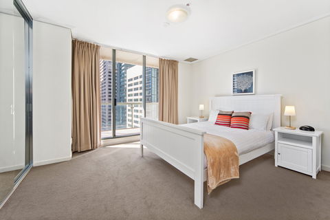Astra Sydney CBD Pitt Street - Tourism Caloundra 2