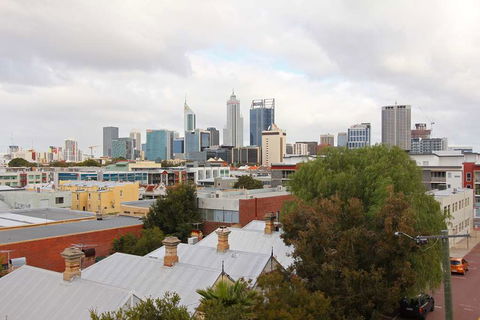 Zappeion Apartments - Tourism Caloundra 0