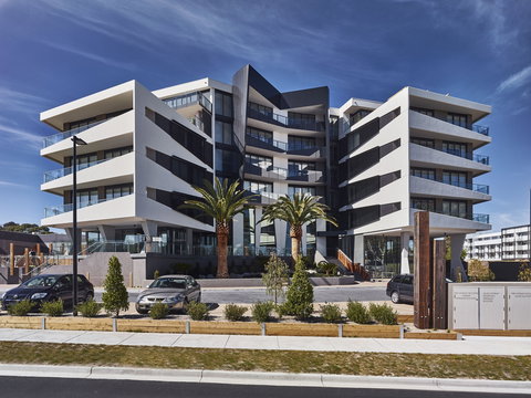 Sandy Hill Serviced Aparetments - Tourism Caloundra 0