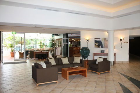 Alpha Sovereign Hotel Gold Coast - Tourism Caloundra 1